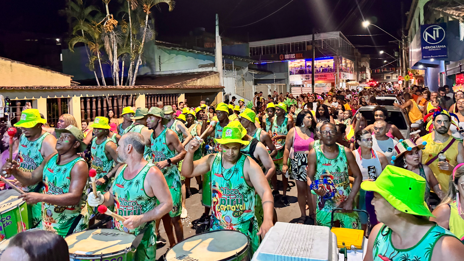 Leia mais sobre o artigo Pré-Carnaval anima Piúma neste sábado (07)