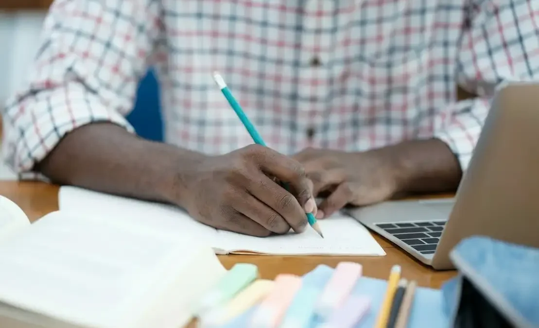 Leia mais sobre o artigo Oportunidade: servidores municipais poderão cursar pós-graduação gratuita pelo TCE-ES