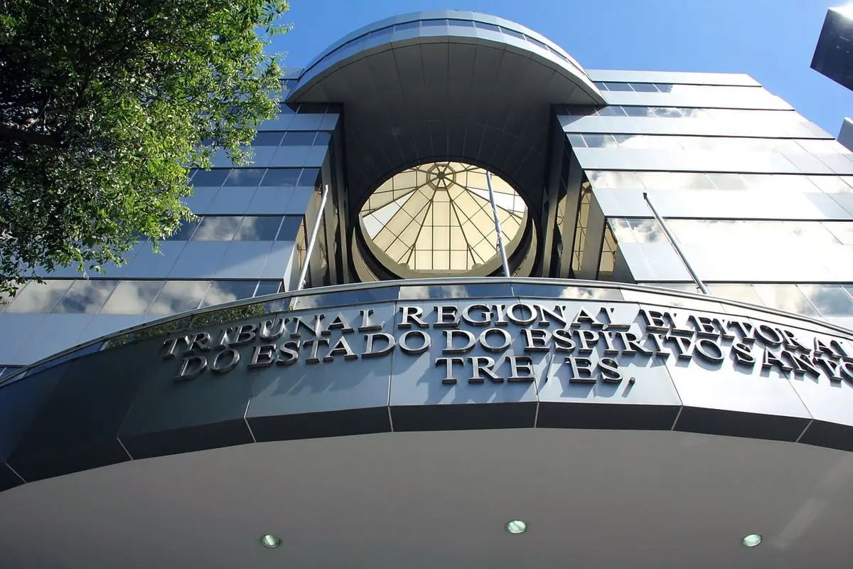 Leia mais sobre o artigo Justiça Eleitoral acolhe recurso da Coligação “Agora é o Futuro” e libera veiculação de programa de TV de Ricardo Ferraço